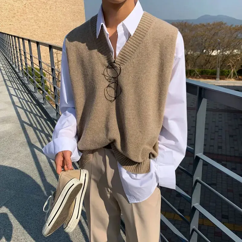 Sleeveless V-Neck Knitted Sweater