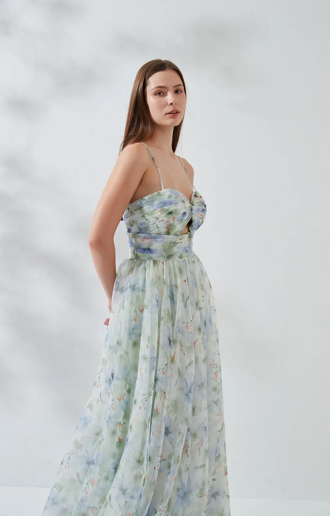 Spaghetti Straps Floor-length Sweep Train Back Zipper Chiffon Dress