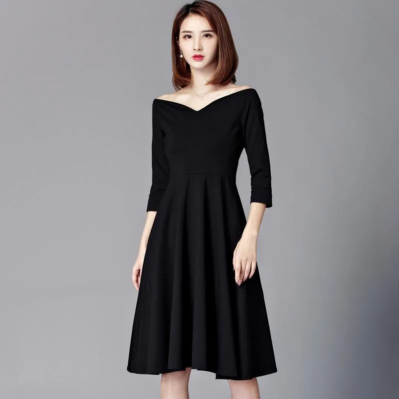 Temperament Socialite Little Breeze Dress Hepburn Little Black Skirt A Word Collar Bottom Skirt