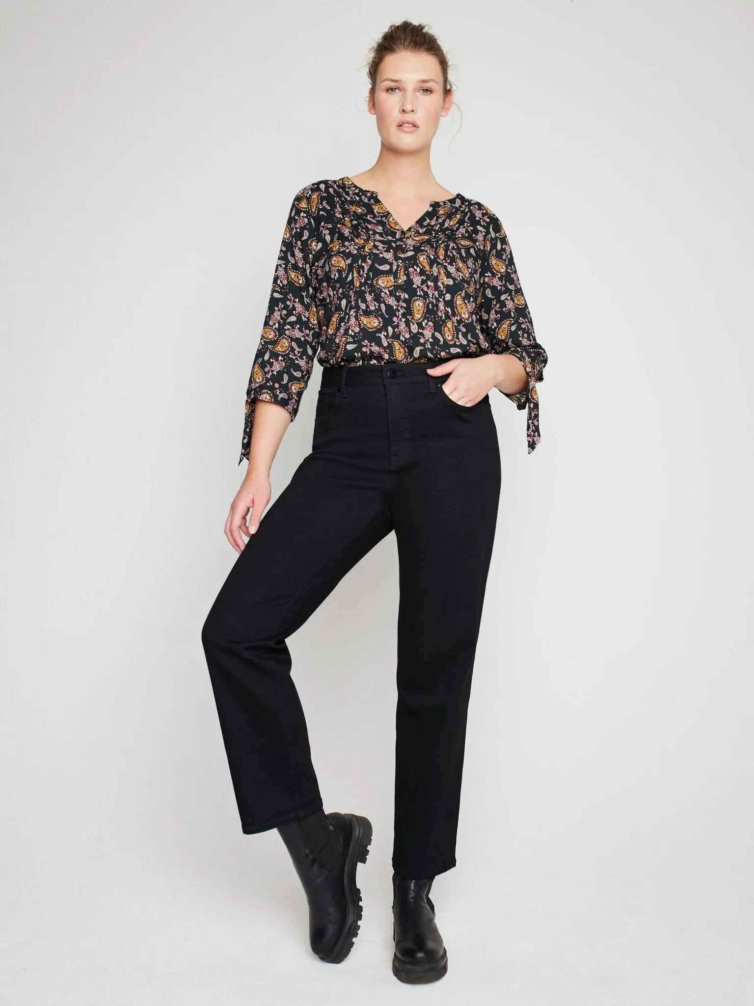Westport Signature Black Straight Leg Jeans - Plus